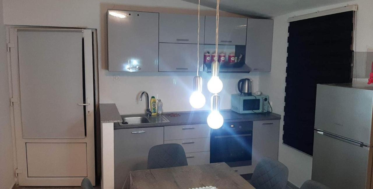 Apartman Kety Vir Luaran gambar